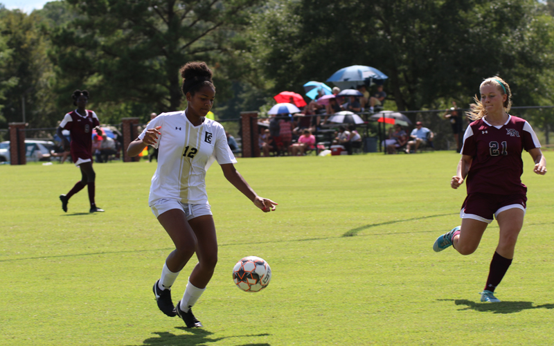 Lady Warriors Fall 1-0 to Pearl River