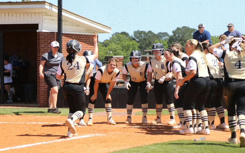 ECCC Softball Wins 7th Straight With Sweep of Holmes